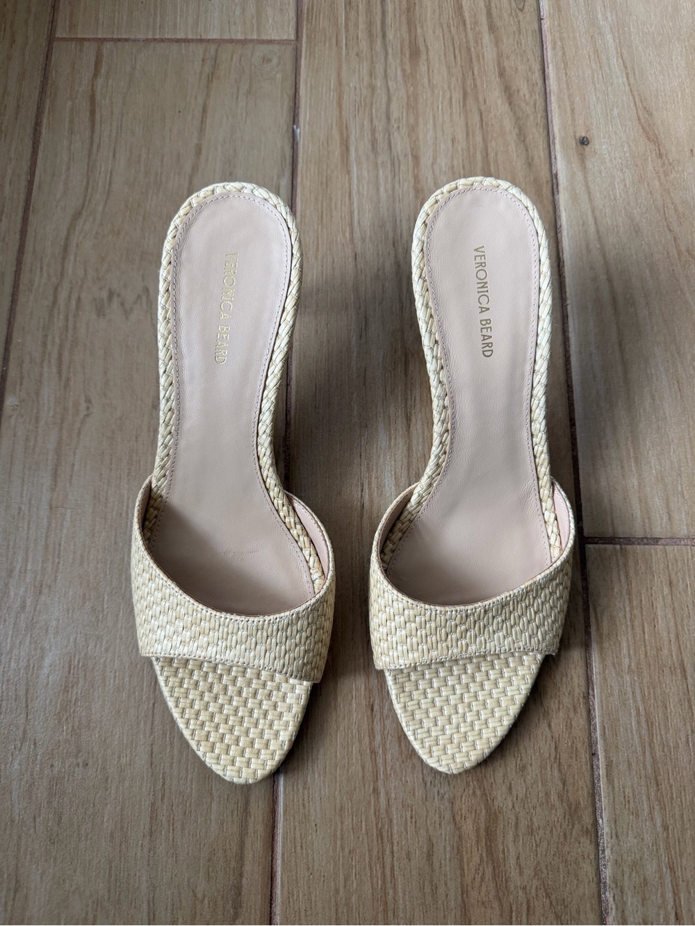 NEW Veronica Beard Tia Heels - Picture 4 of 9